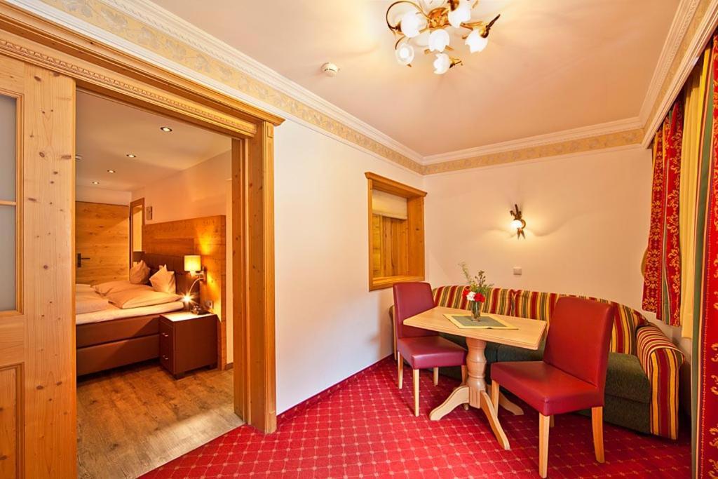 Landhotel Denggerhof Mayrhofen Eksteriør bilde