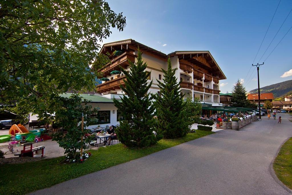 Landhotel Denggerhof Mayrhofen Eksteriør bilde